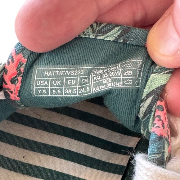 Vionic Women's Sunny Hattie Lace-up Sneaker - Ladies Sneakers - Picture 7 of 7